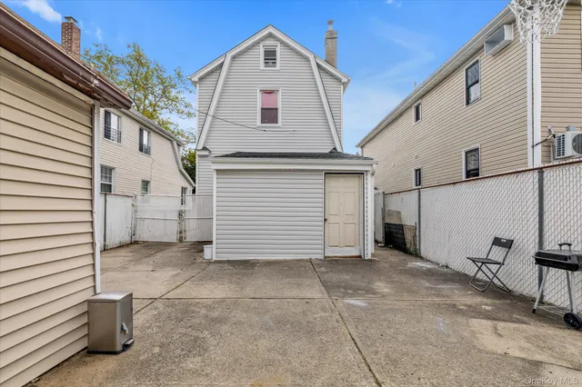 $800,000 | 141-22 181st Street | Rochdale