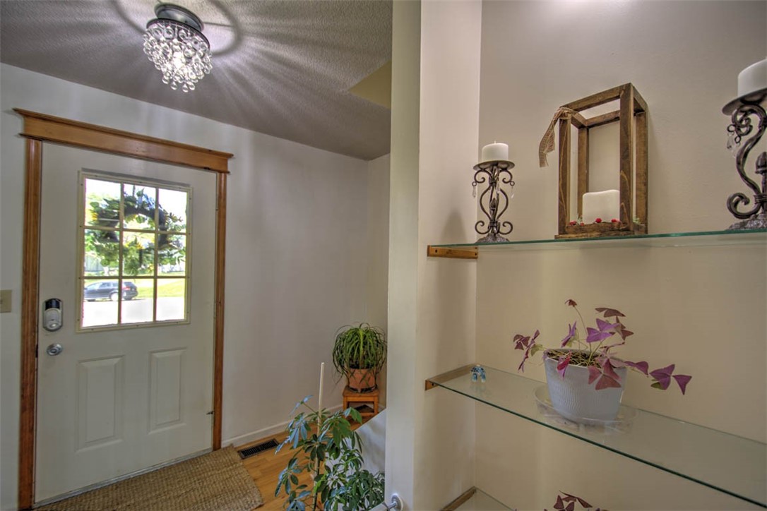 1029 Columbia Drive Decatur, IL 62522 - Photo 9 of 47