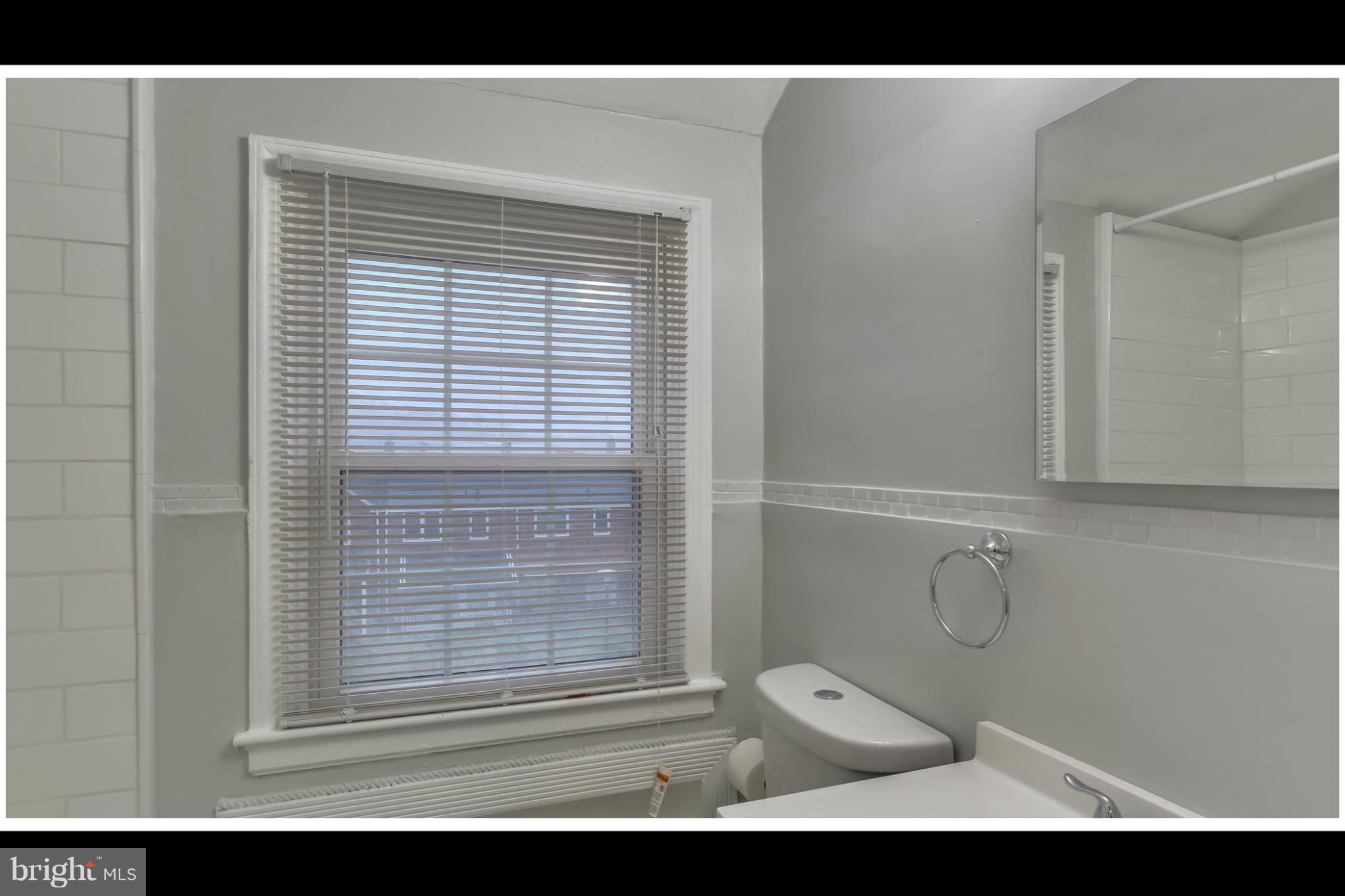 3832 Monterey Road Baltimore, MD 21218 - Photo 16 of 29 Bath