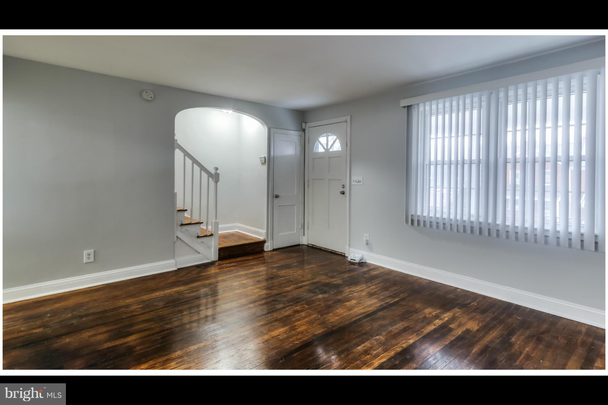 3832 Monterey Road Baltimore, MD 21218 - Photo 28 of 29 Living Room