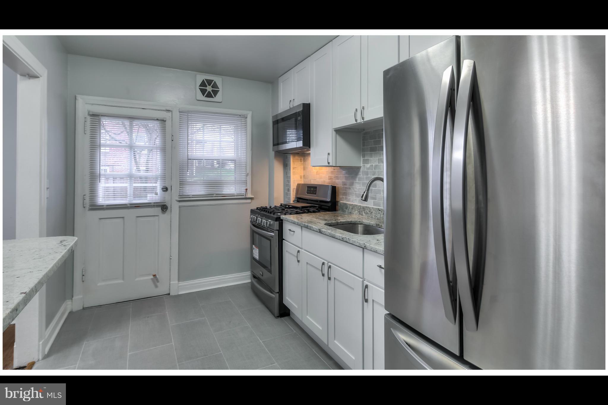 3832 Monterey Road Baltimore, MD 21218 - Photo 3 of 29 Kitchen