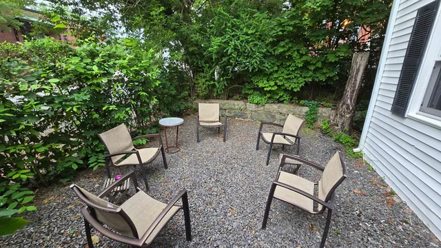 $1,800 | 579 State Street, Unit 1, Portsmouth, NH 03801