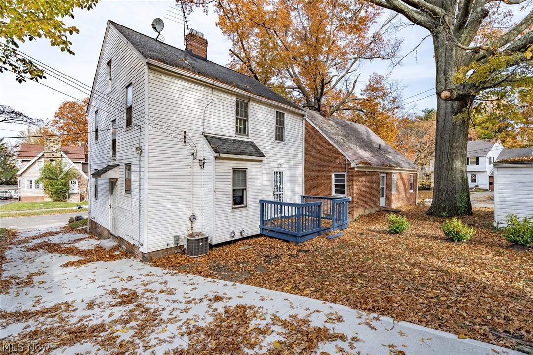 3742 Woodridge Road Cleveland, OH 44121 - Photo 29 of 31 Gallery Image 29