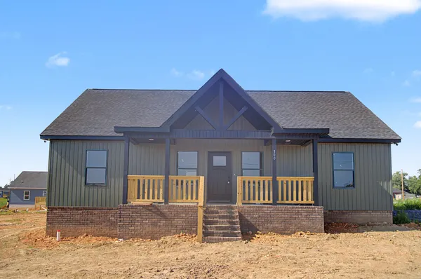 $314,900 | 300 Irene Court, Lafayette, TN 37083