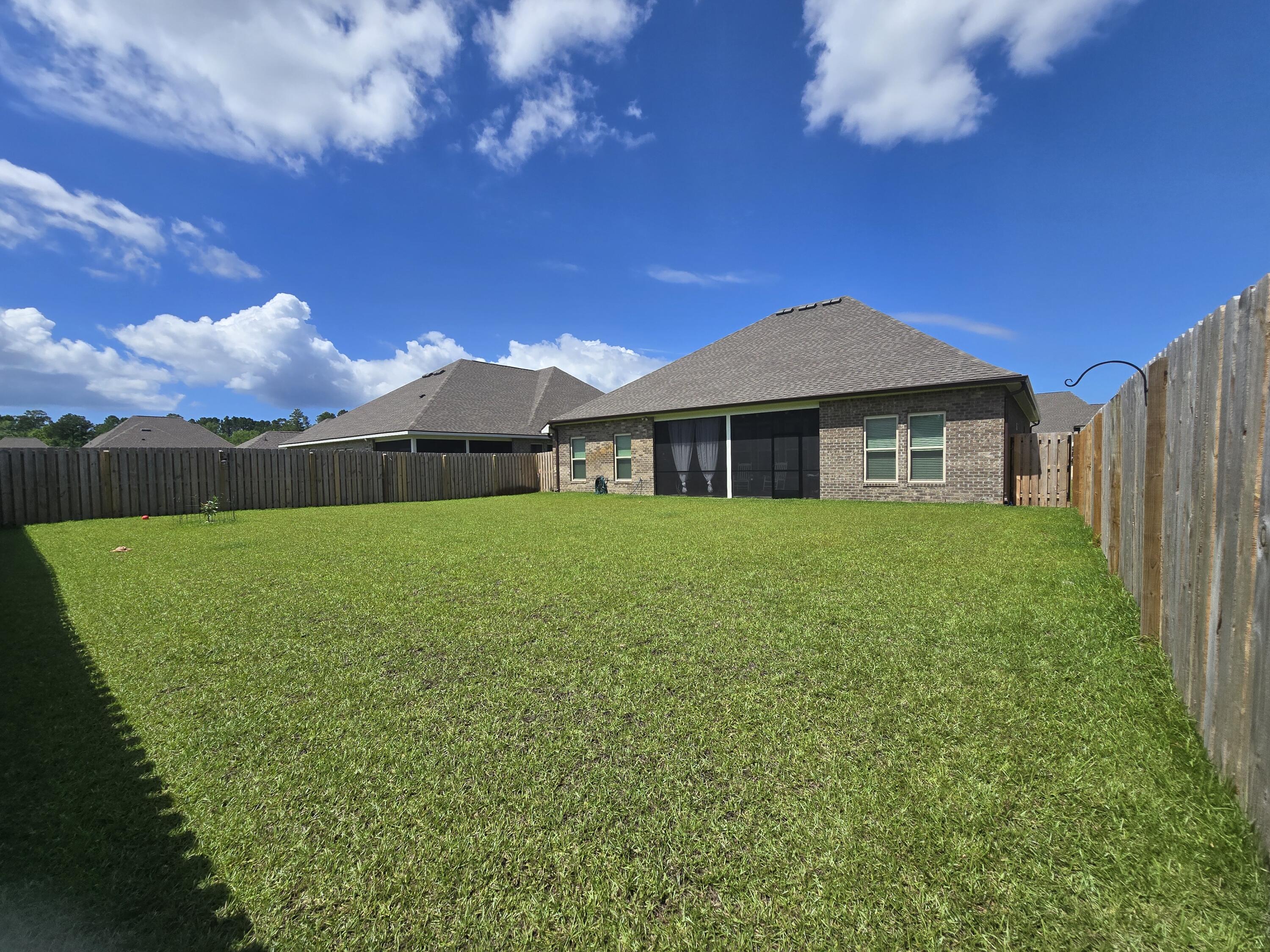53 Lumen Loop Freeport, FL 32439 - Photo 6 of 62 1000038668