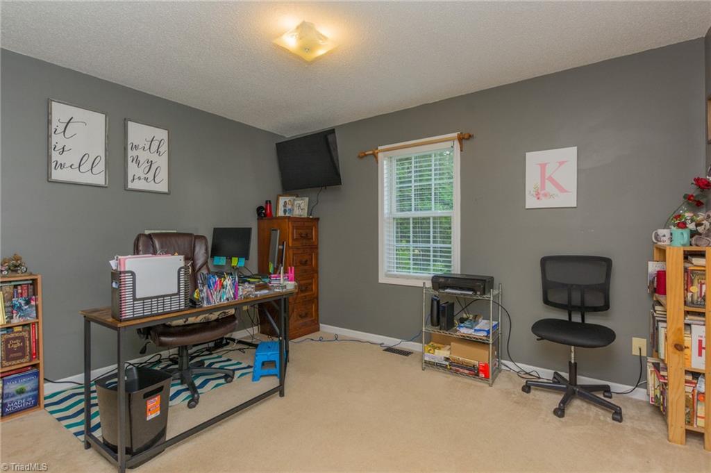 3913 Young Road Asheboro, NC 27205 - Photo 29 of 34 Gallery Image 29