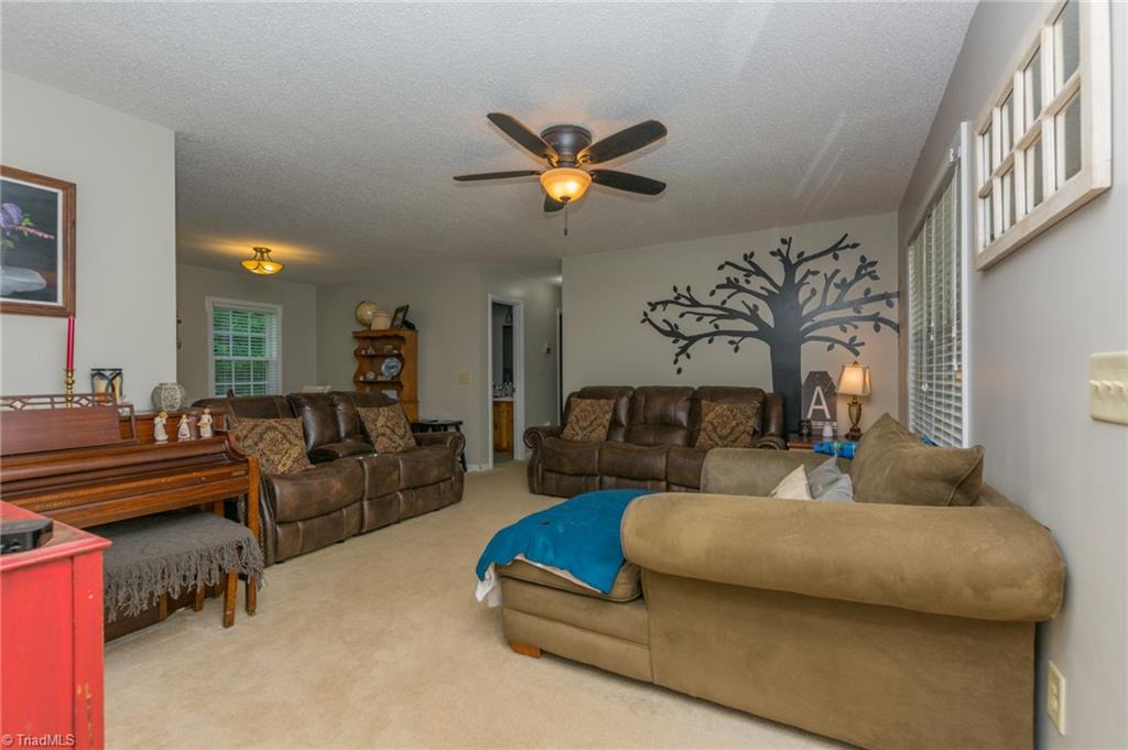 3913 Young Road Asheboro, NC 27205 - Photo 8 of 34 Gallery Image 8