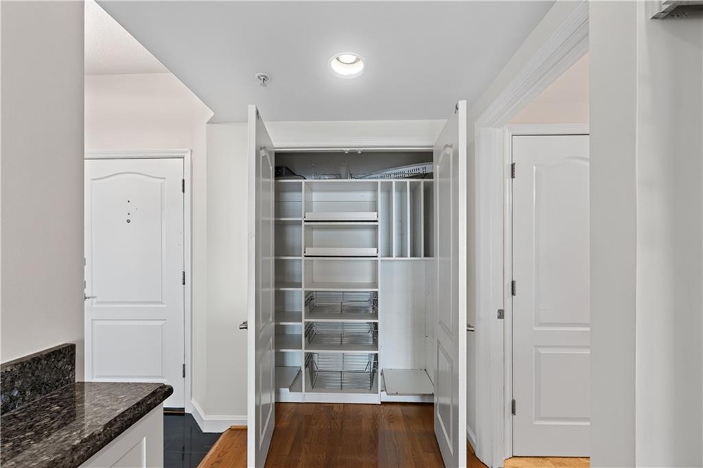 3475 Oak Valley Road Northeast, Unit 2150 Atlanta, GA 30326 - Photo 20 of 57