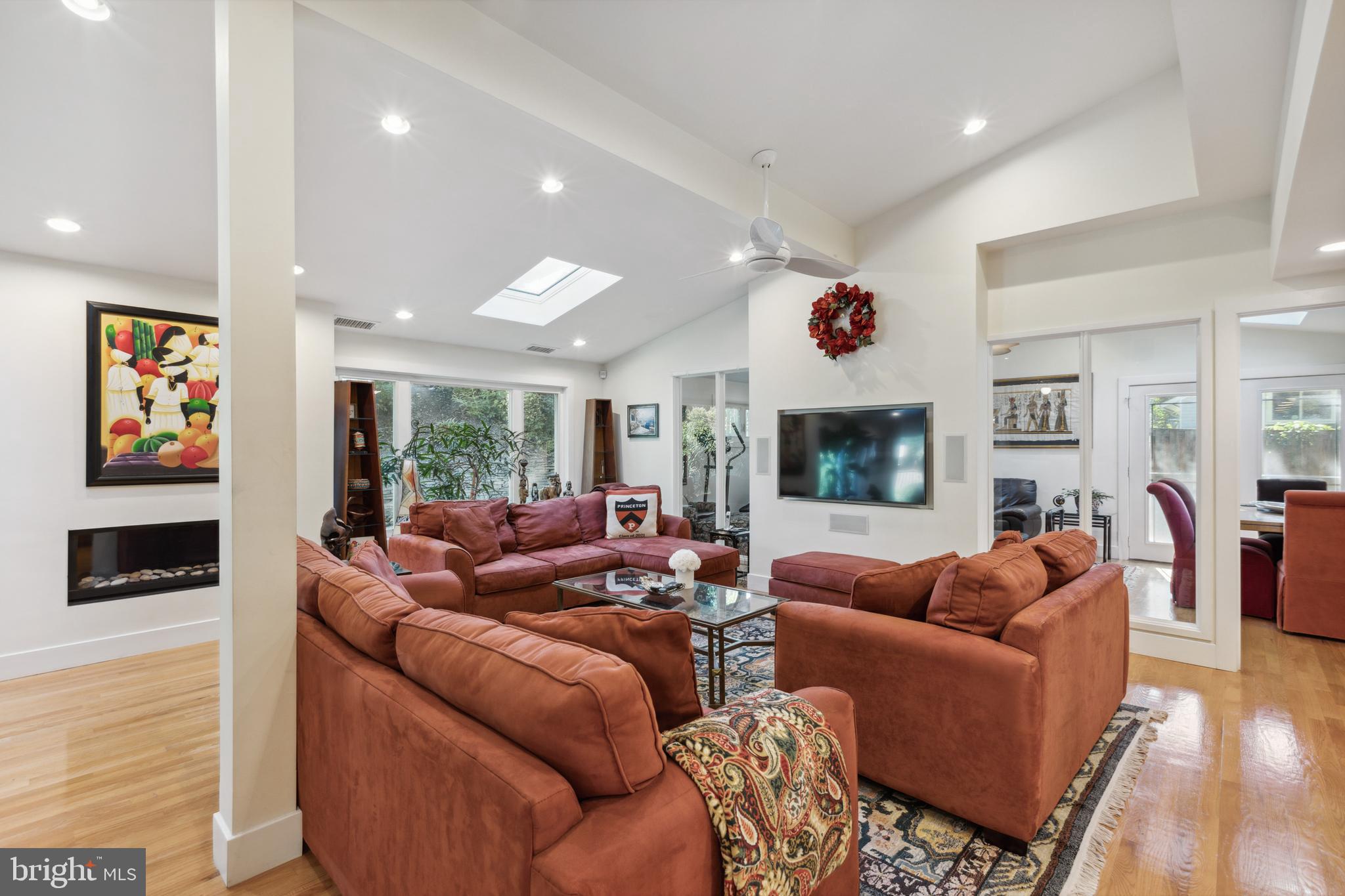 16300 Pointer Ridge Drive Bowie, MD 20716 - Photo 17 of 48