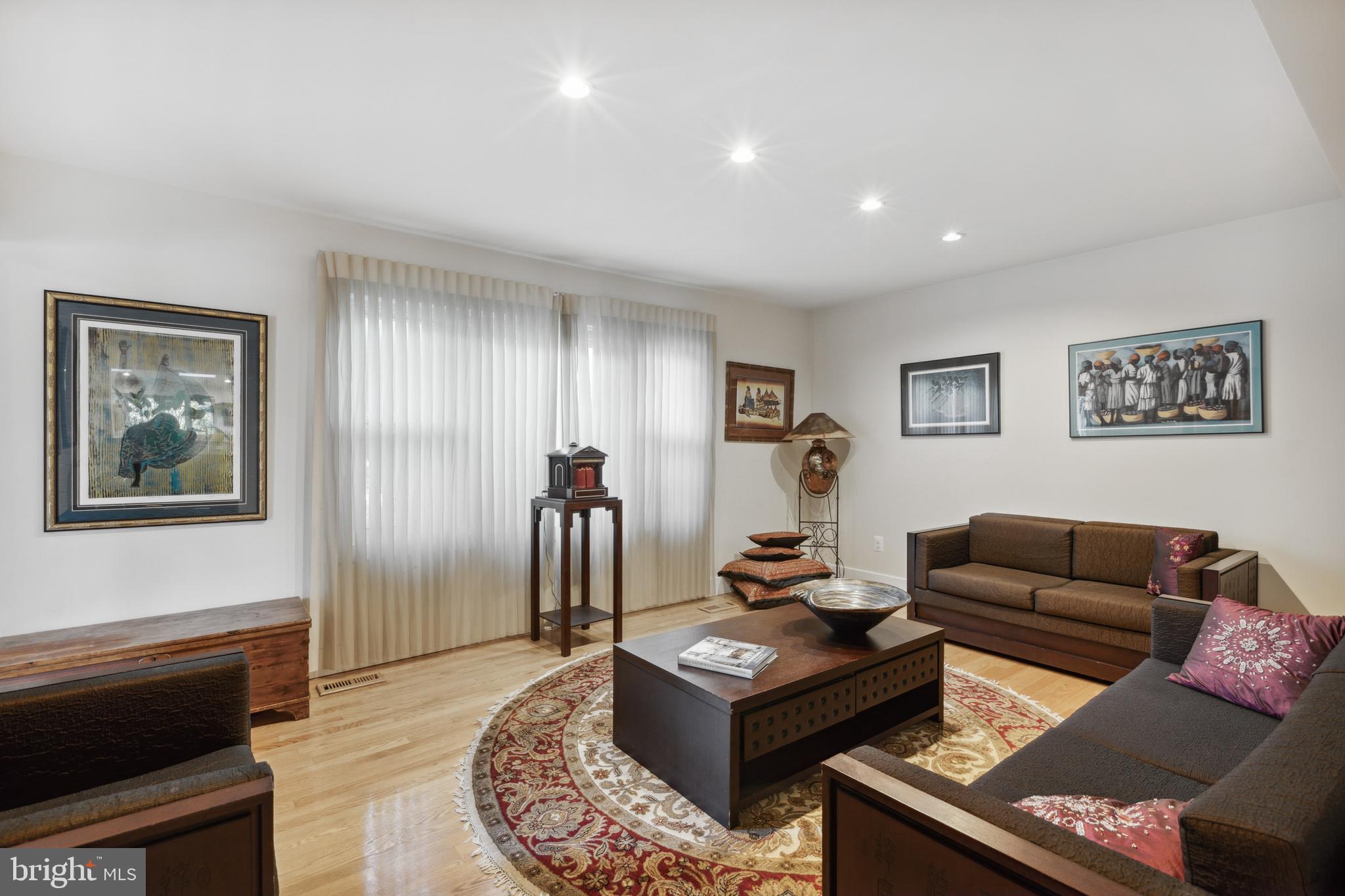 16300 Pointer Ridge Drive Bowie, MD 20716 - Photo 6 of 48