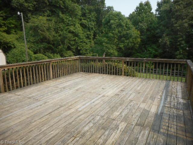 1702 Chestnut Drive High Point, NC 27262 - Photo 9 of 11 Gallery Image 9