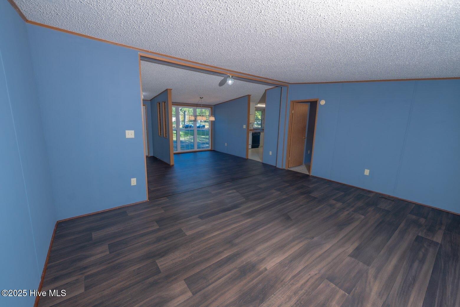 270 Duck Creek Road Washington, NC 27889 - Photo 16 of 24 015 Living room View2