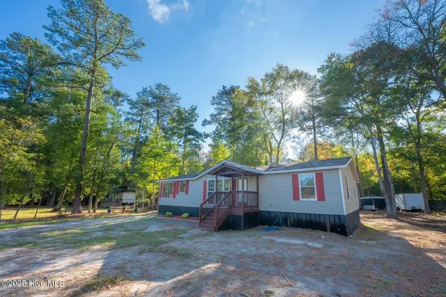 $225,000 | 270 Duck Creek Road, Washington, NC 27889