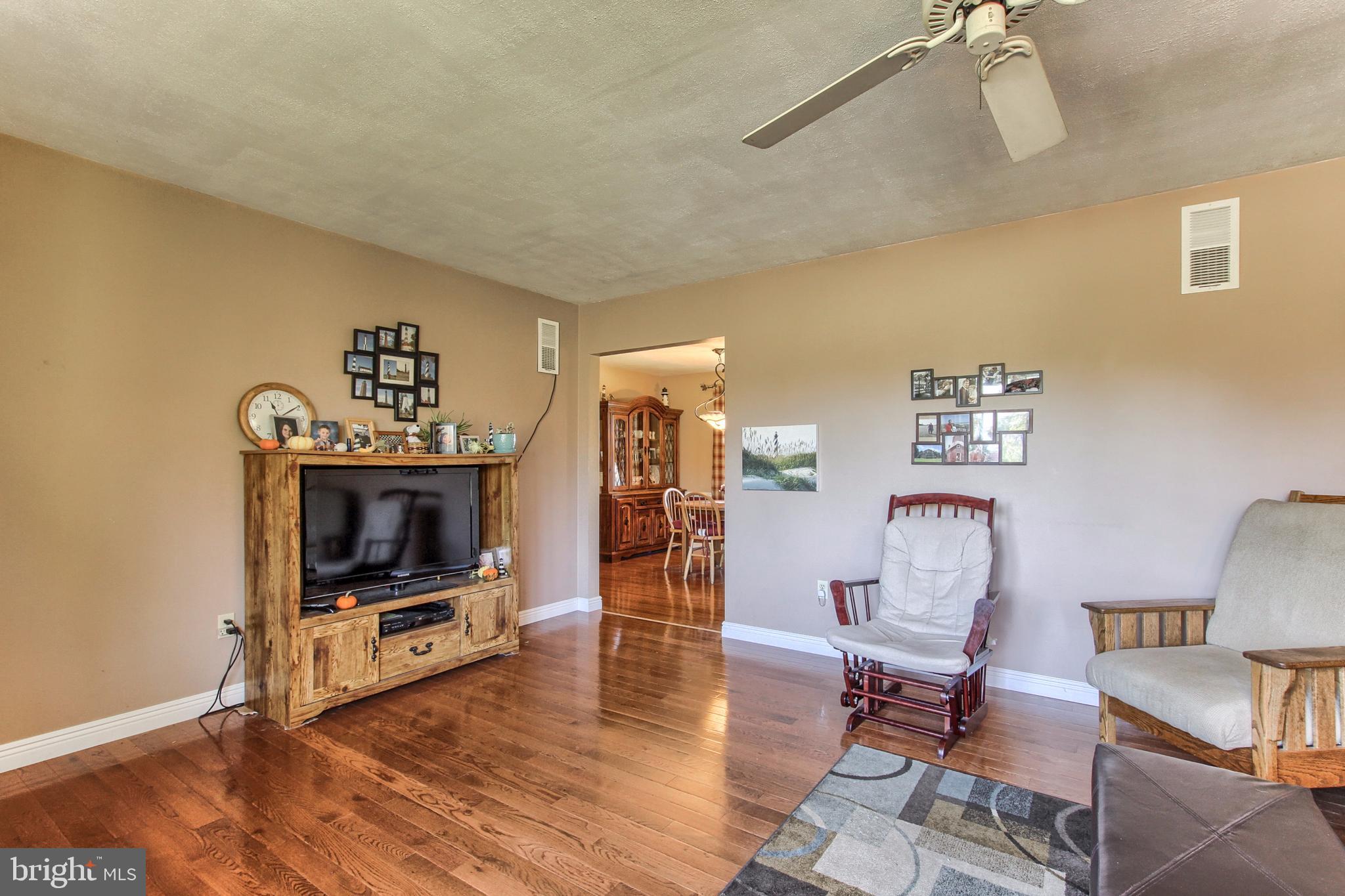 756 Burnt House Road Carlisle, PA 17015 - Photo 3 of 50 Gallery Image 3