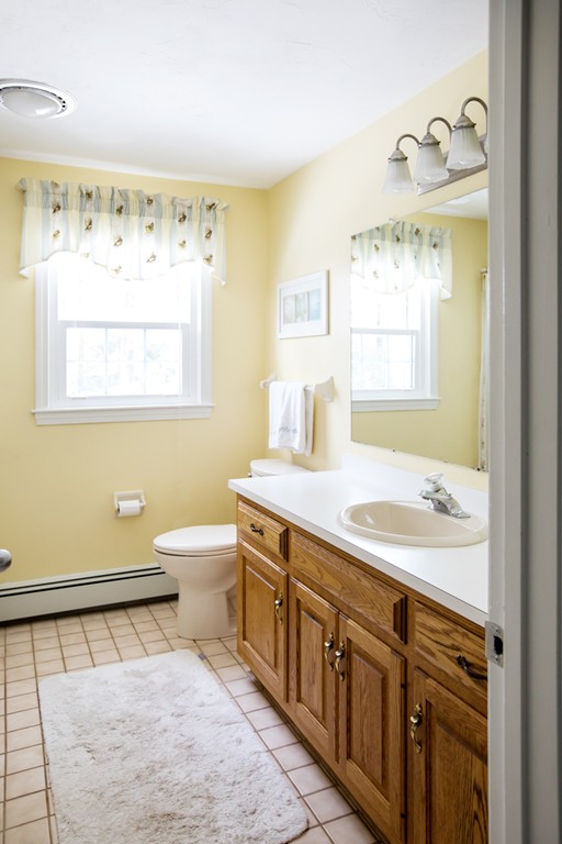 7 Arrowhead Road Walpole, MA 02081 - Photo 17 of 20 Gallery Image 17