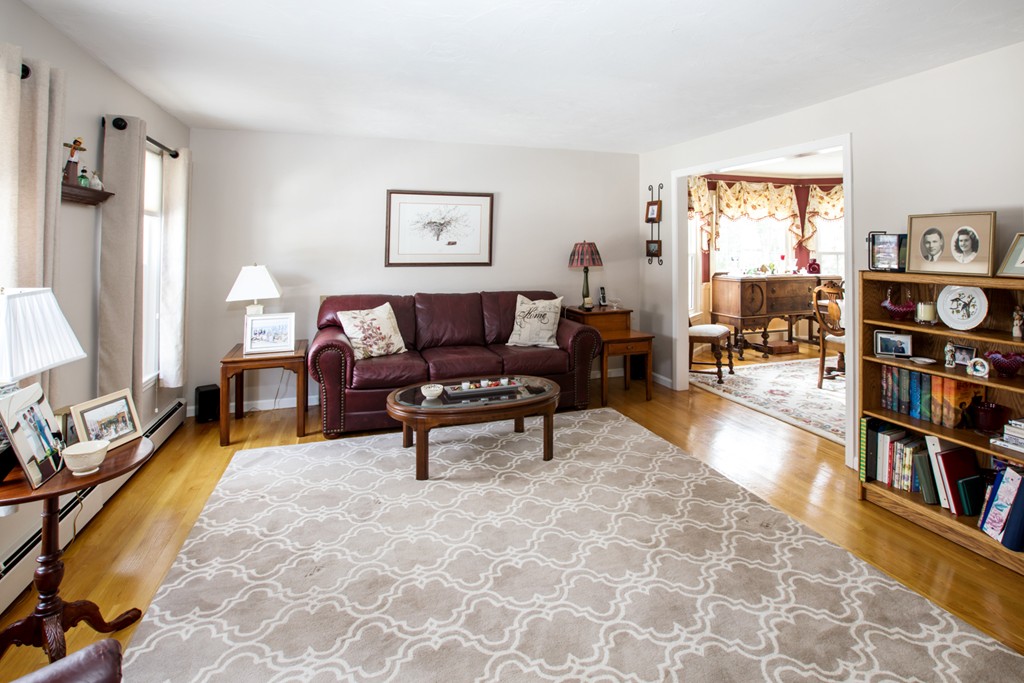 7 Arrowhead Road Walpole, MA 02081 - Photo 9 of 20 Gallery Image 9