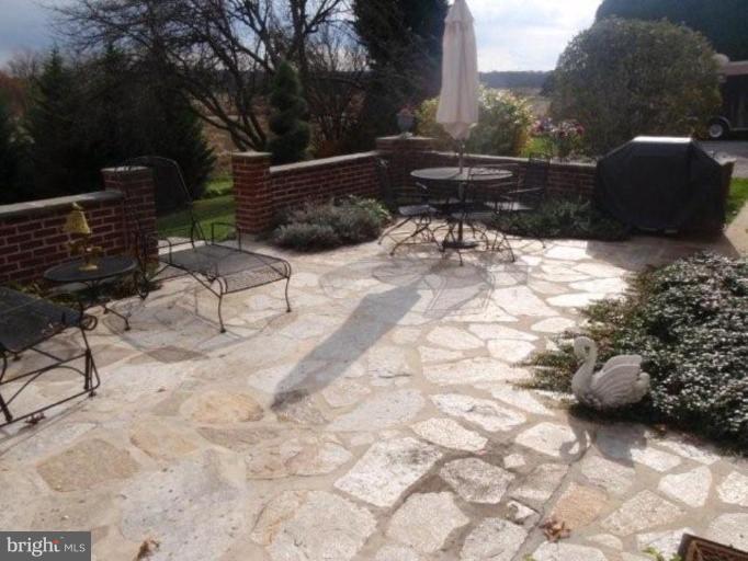 4121 Ridge Road Westminster, MD 21157 - Photo 3 of 30 Patio