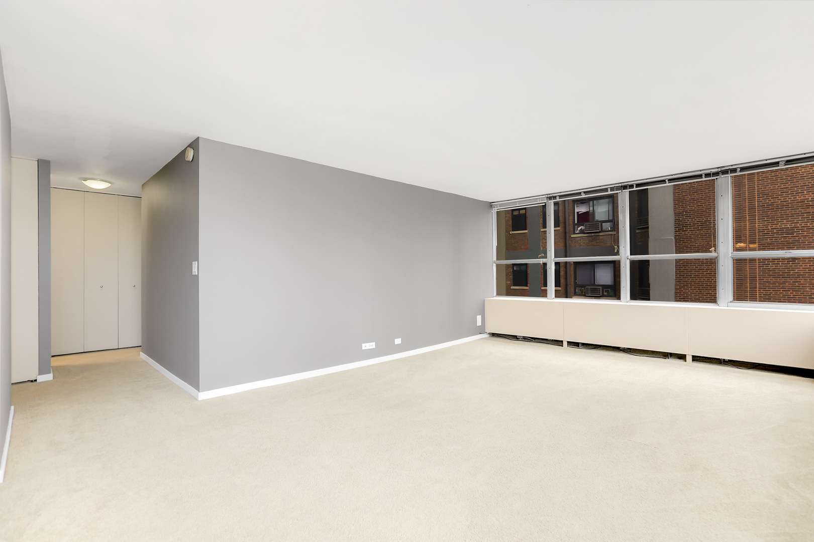 655 West Irving Park Road, Unit 317 Chicago, IL 60613 - Photo 5 of 19