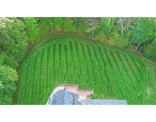 181 Pinecrest Road Holliston, MA 01746 - Photo 6 of 30 Gallery Image 6