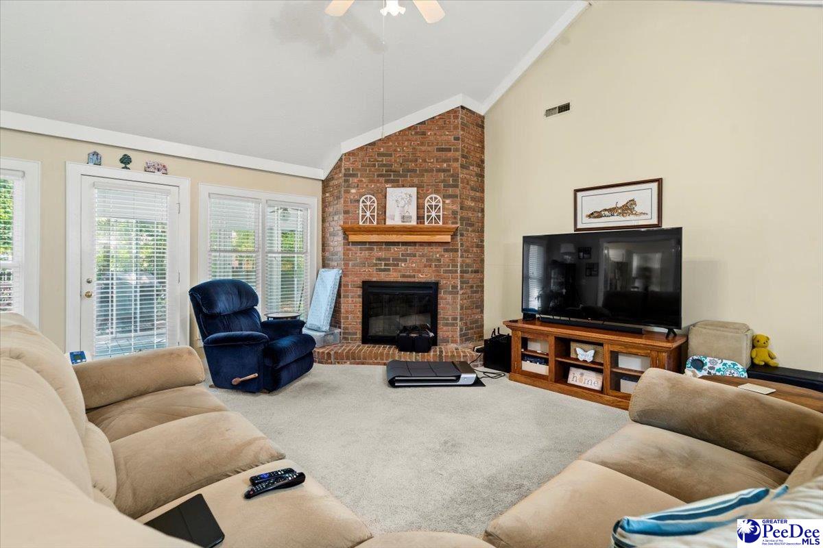728 South Briarleigh Road Florence, SC 29501 - Photo 4 of 32 Gallery Image 4