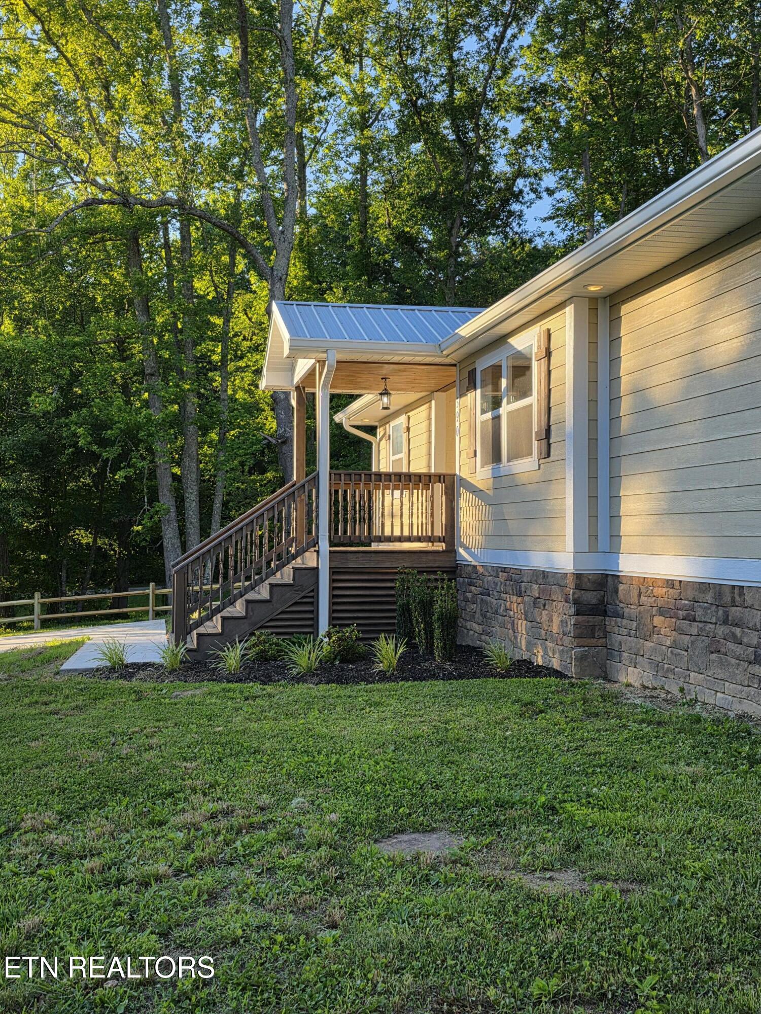 590 Litton Road Oneida, TN 37841 - Photo 3 of 28 20260603_195535