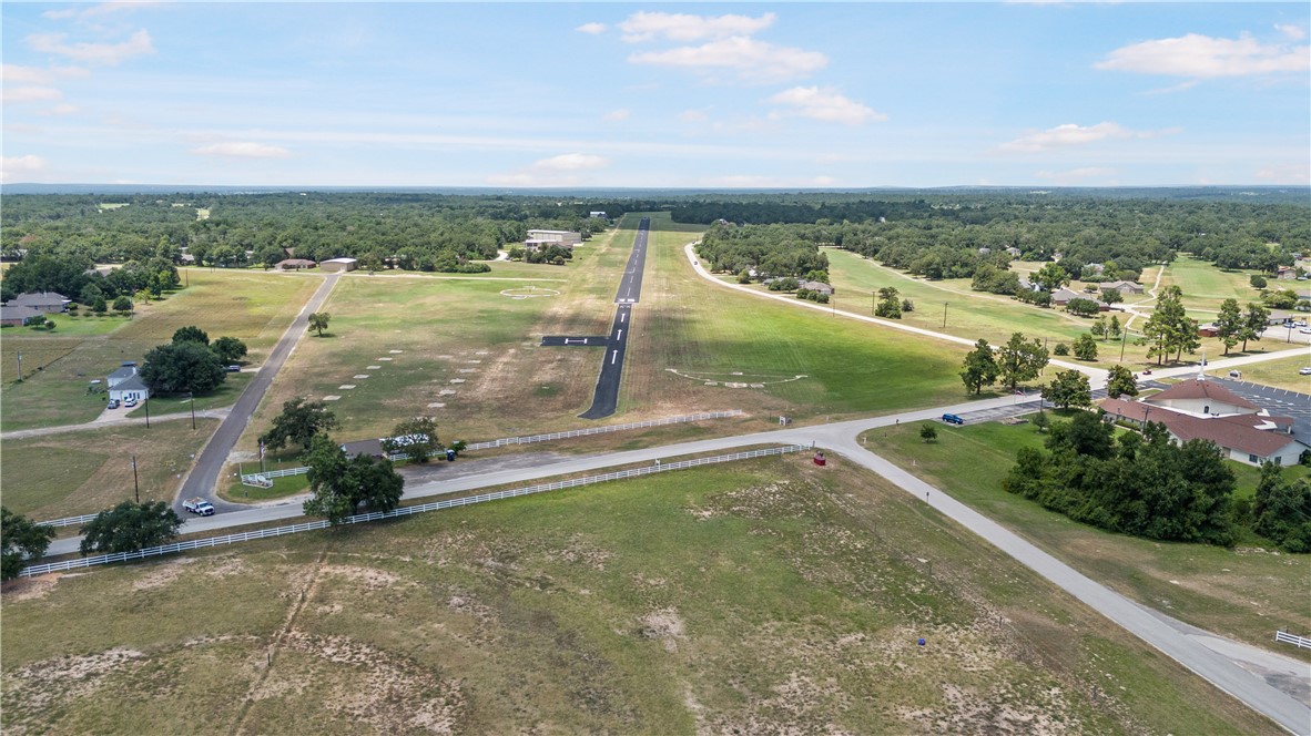4 Lakeview Circle Hilltop Lakes, TX 77871 - Photo 10 of 20 a view of a city