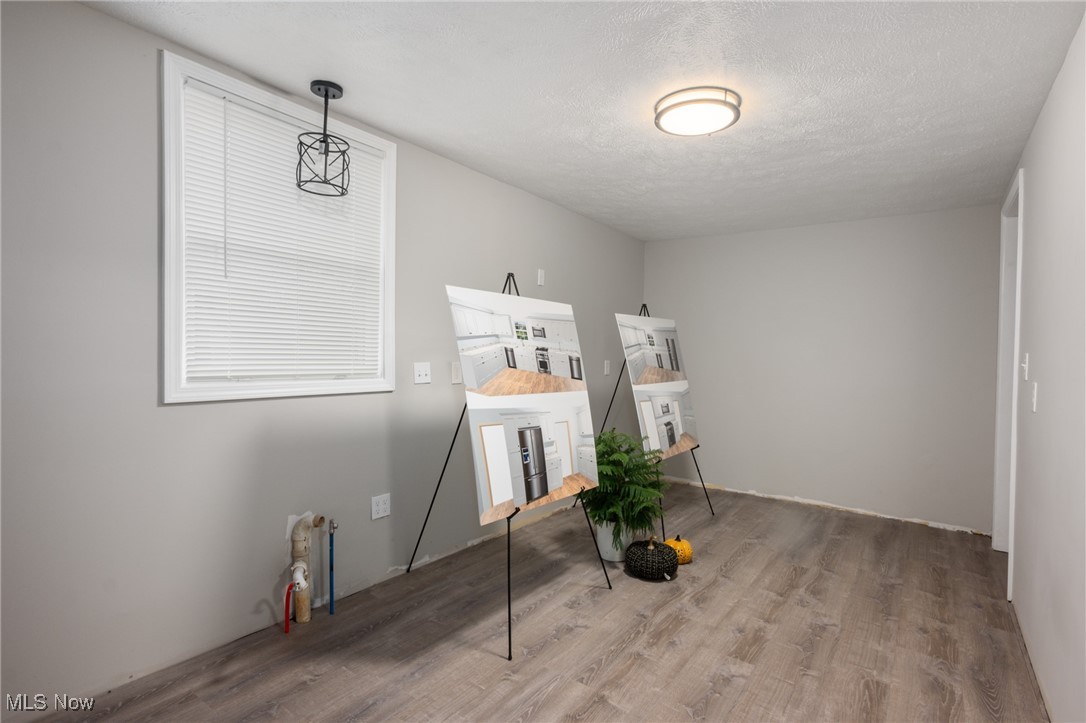 3395 Altamont Road Cleveland, OH 44118 - Photo 9 of 30