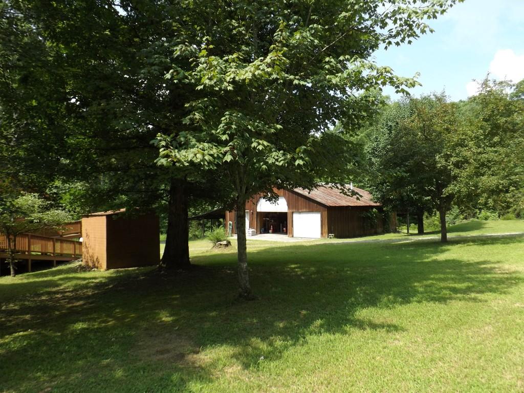 348 Ault Road Spring City, TN 37381 - Photo 15 of 37 property & barn