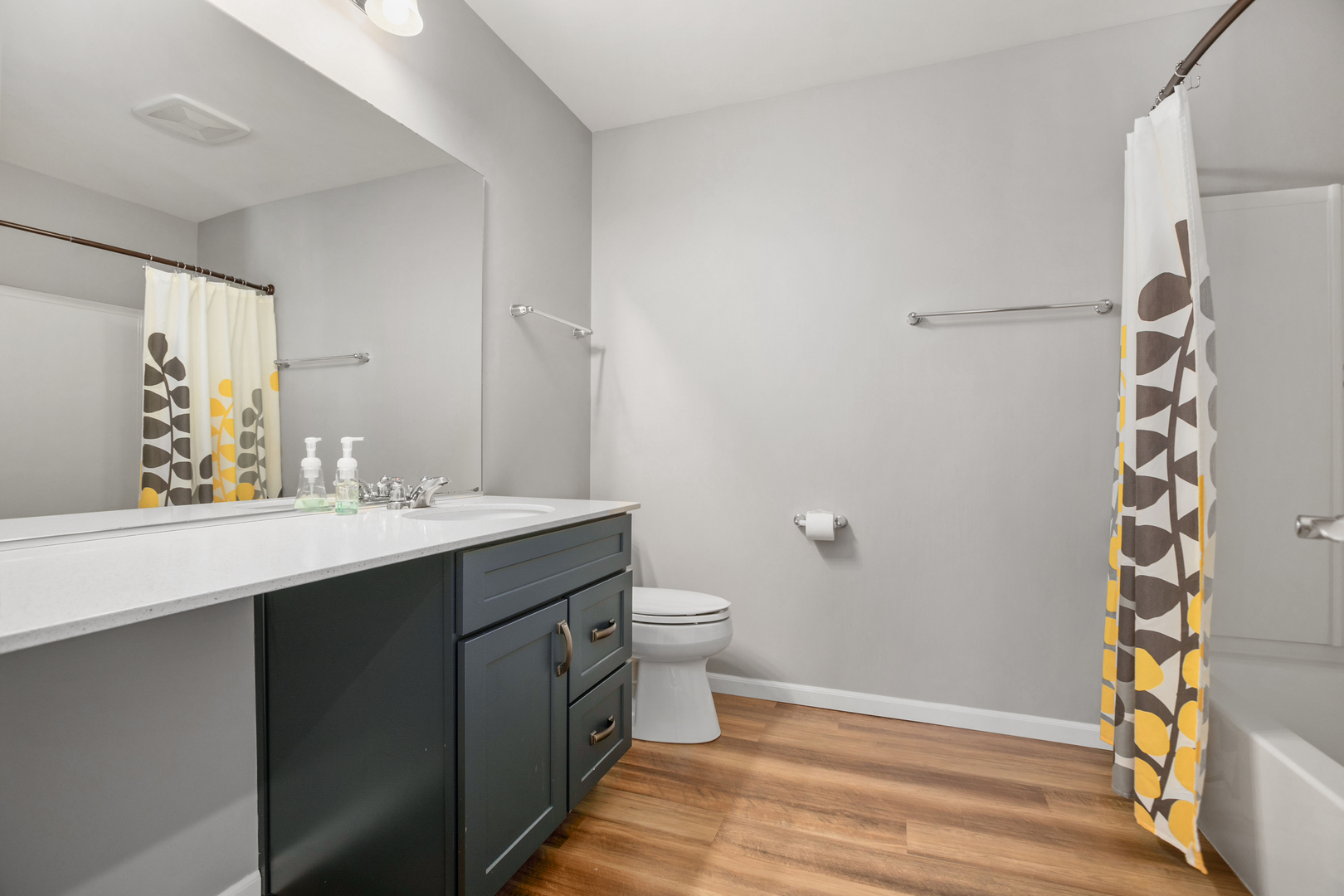 418 Finley Road Lombard, IL 60148 - Photo 38 of 50 Gallery Image 38