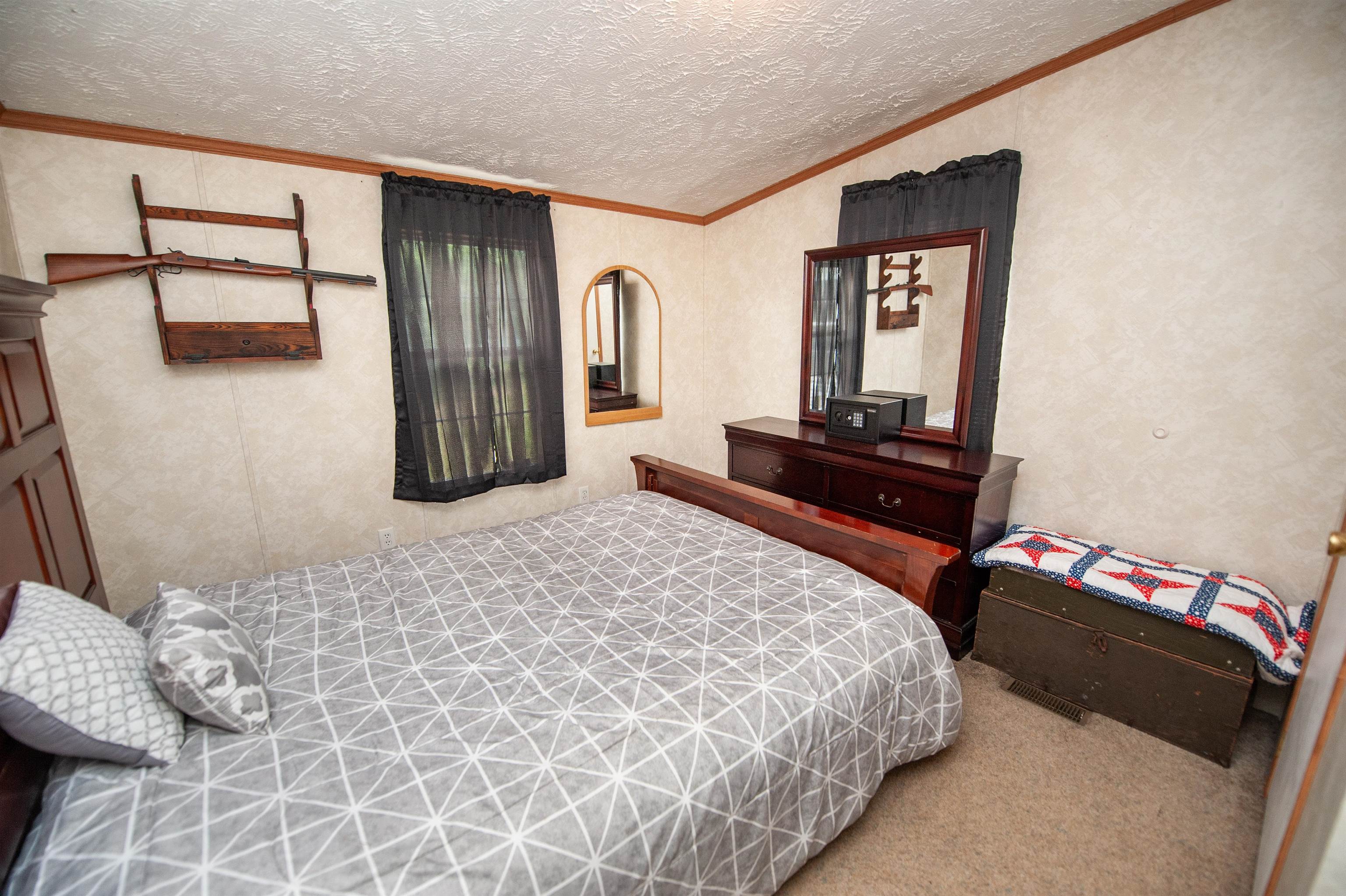 247 Pondfield Road Gaffney, SC 29340 - Photo 16 of 35