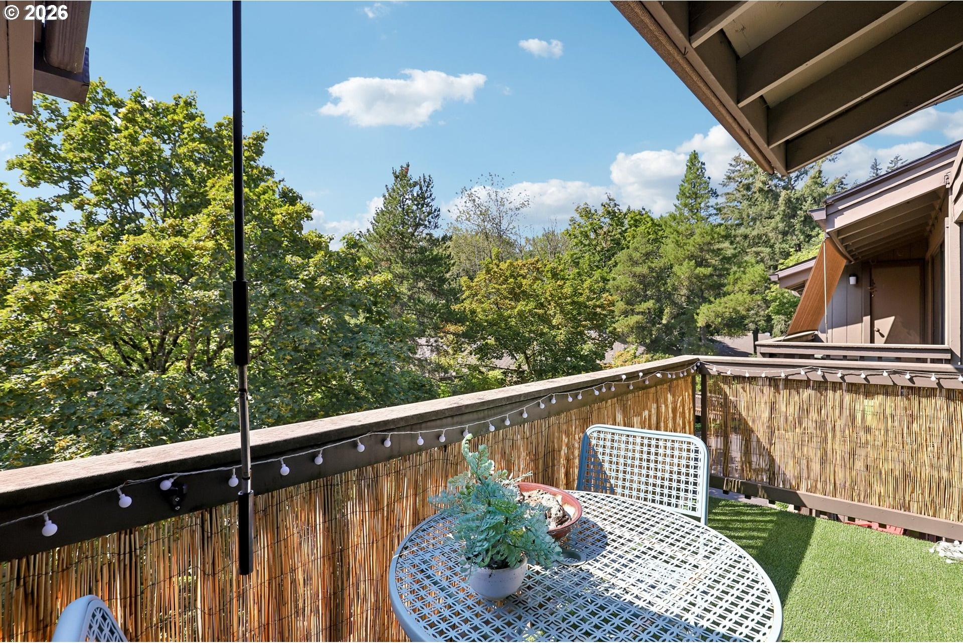 7726 Southwest Barnes Road, Unit B Portland, OR 97225 - Photo 29 of 31 Gallery Image 29