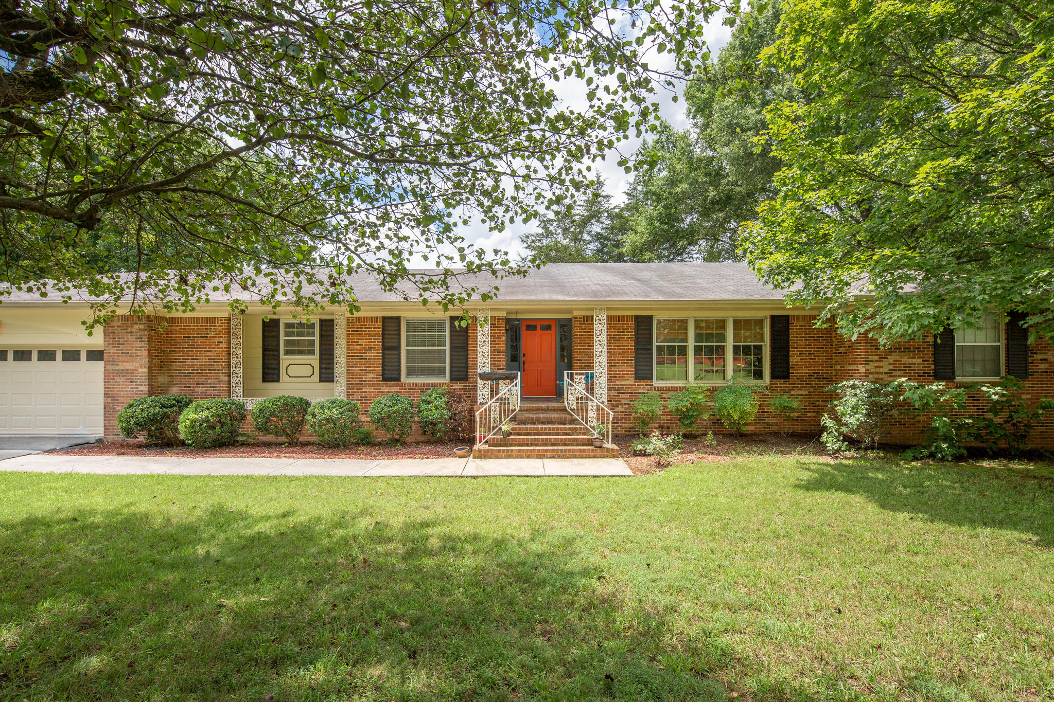 144 Baltusrol Road Hixson, TN 37343 - Photo 1 of 28 Front Exterior