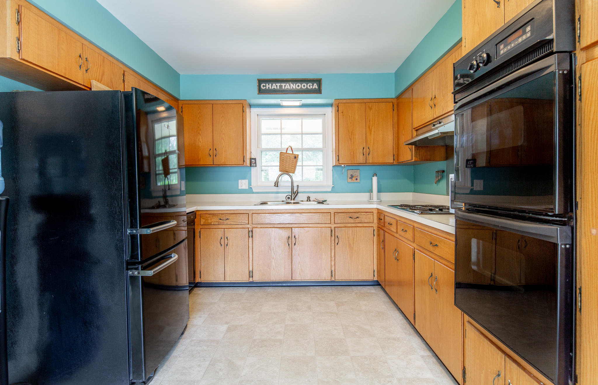 144 Baltusrol Road Hixson, TN 37343 - Photo 9 of 28 Kitchen
