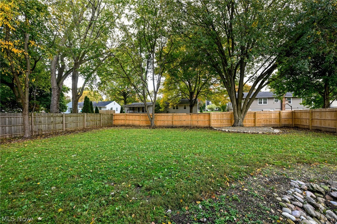 426 Sandhurst Road Akron, OH 44333 - Photo 28 of 32 Gallery Image 28