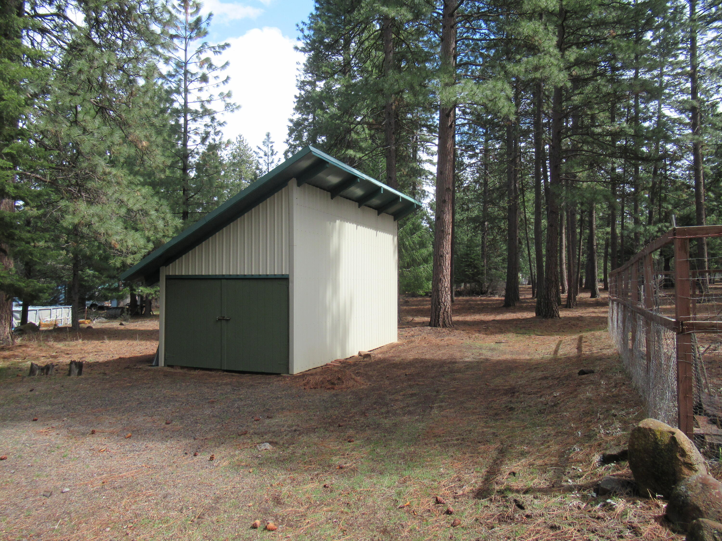 12525 Kann Springs Road Keno, OR 97627 - Photo 11 of 43 IMG_1825
