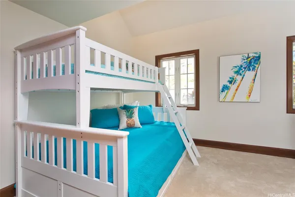 $18,000 | 1600 Mokulua Drive, Kailua, HI 96734