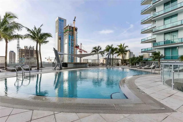 $7,750 | 900 Biscayne Boulevard, Unit 901, Miami, FL 33132