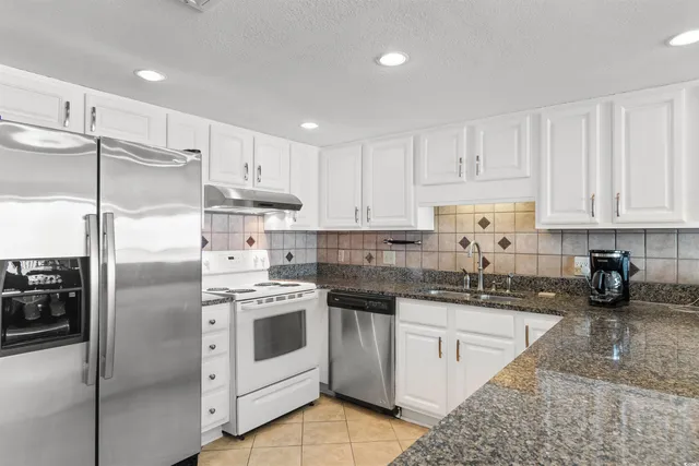 $1,800 | 2200 North Ocean Boulevard, Unit 403, North Myrtle Beach, SC 29582