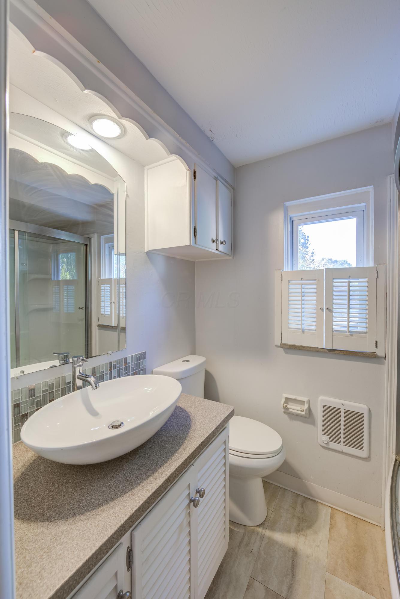 2596 Wellesley Road Columbus, OH 43209 - Photo 17 of 23 Gallery Image 17