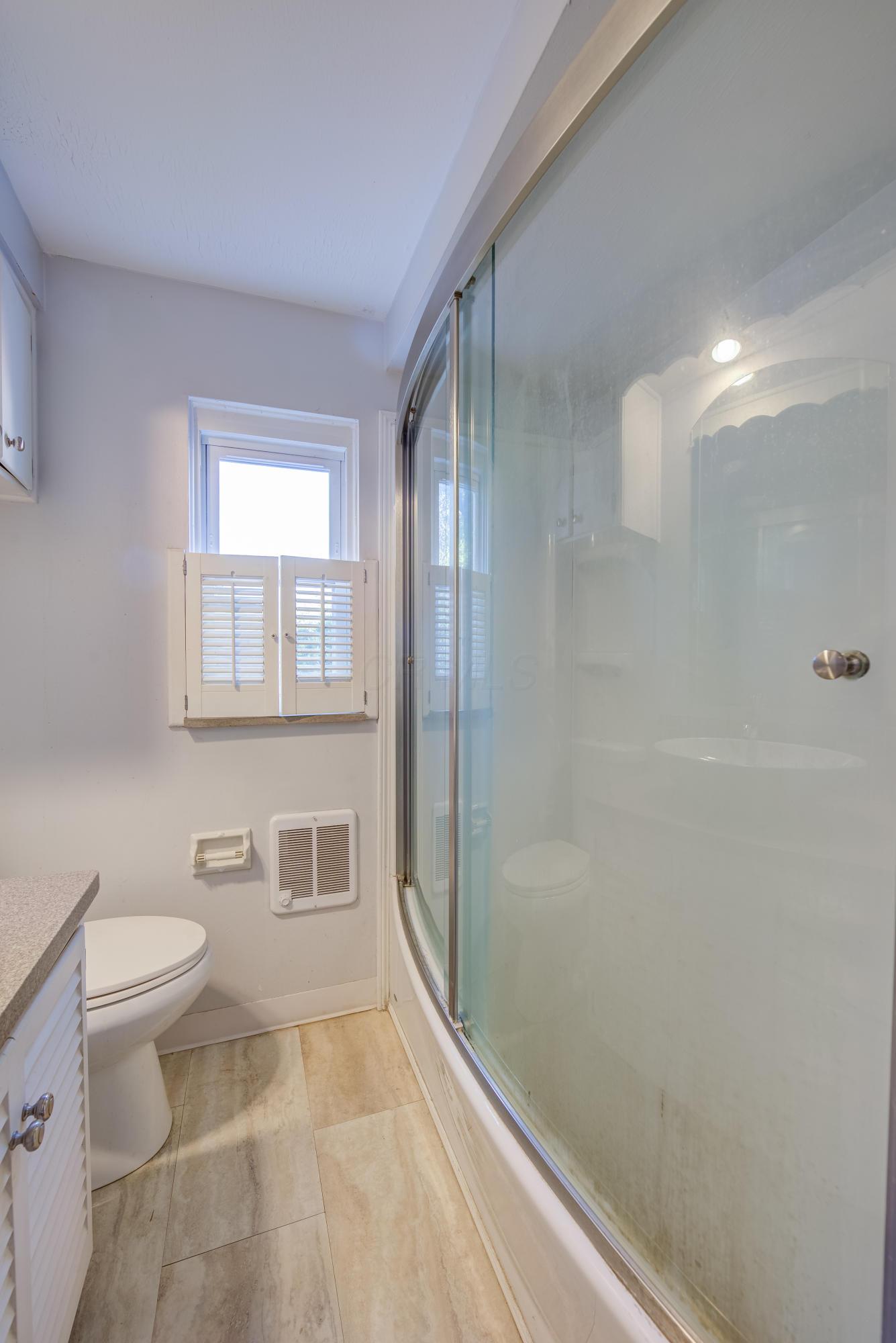 2596 Wellesley Road Columbus, OH 43209 - Photo 18 of 23 Gallery Image 18