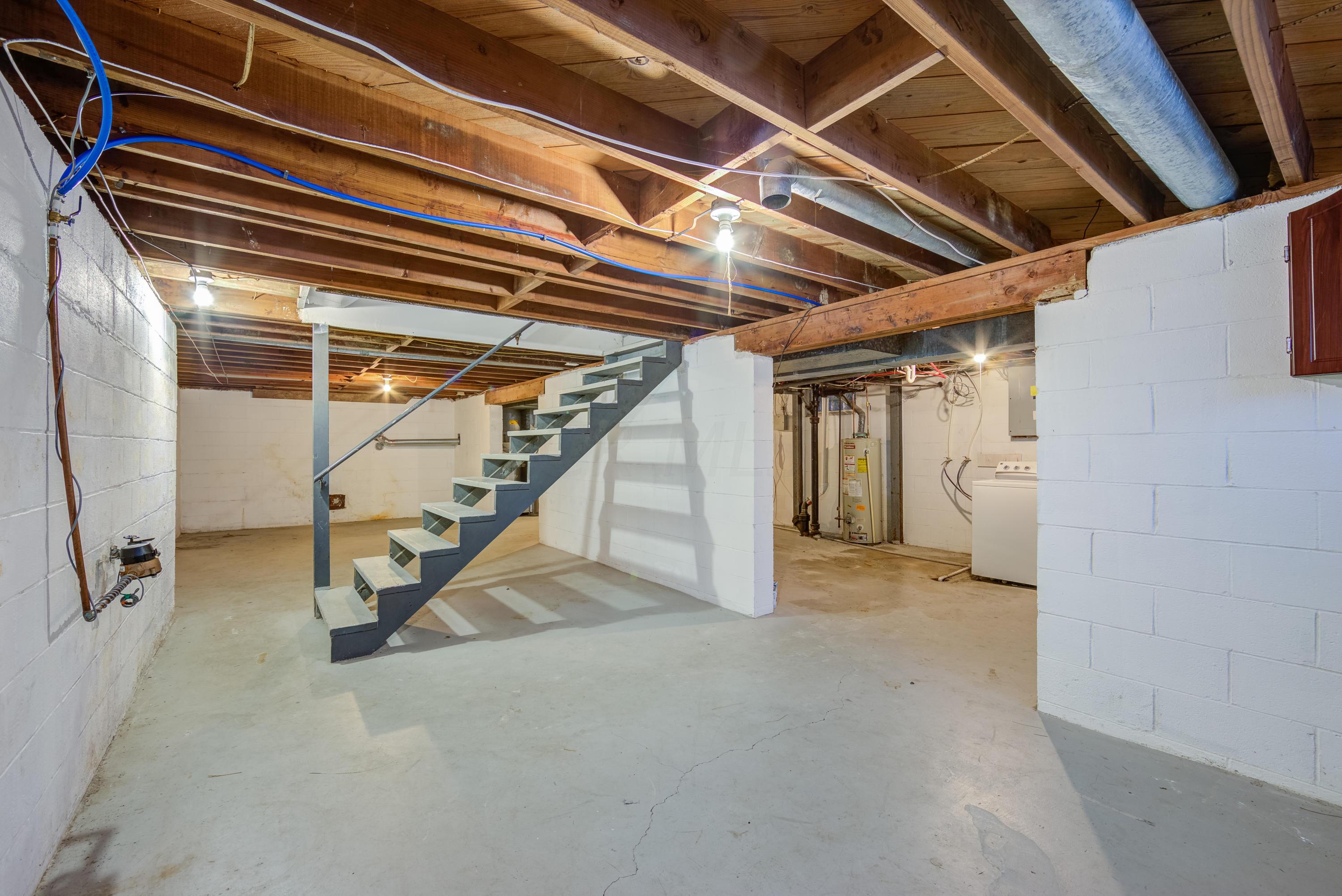 2596 Wellesley Road Columbus, OH 43209 - Photo 19 of 23 Gallery Image 19