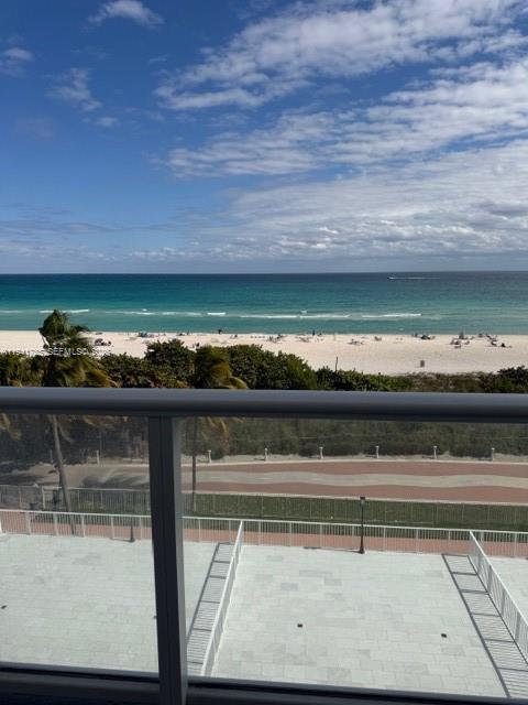 5601 Collins Avenue, Unit 607 Miami Beach, FL 33140 - Photo 3 of 22 a close view of water heater