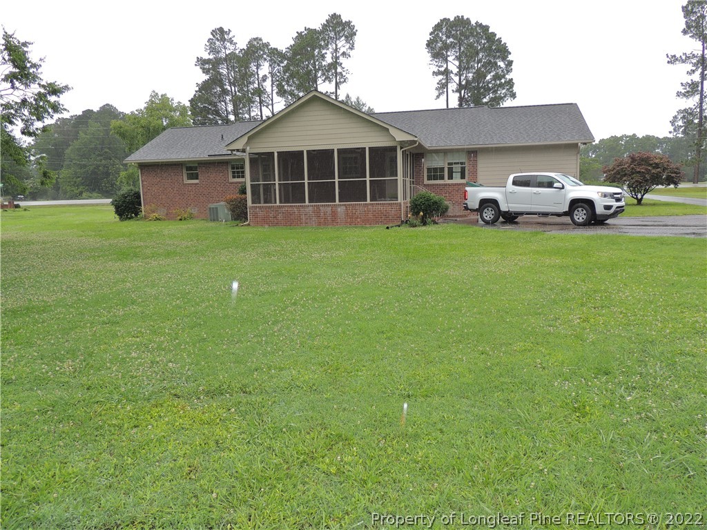1826 Middle Road Eastover, NC 28312 - Photo 8 of 42 Gallery Image 8