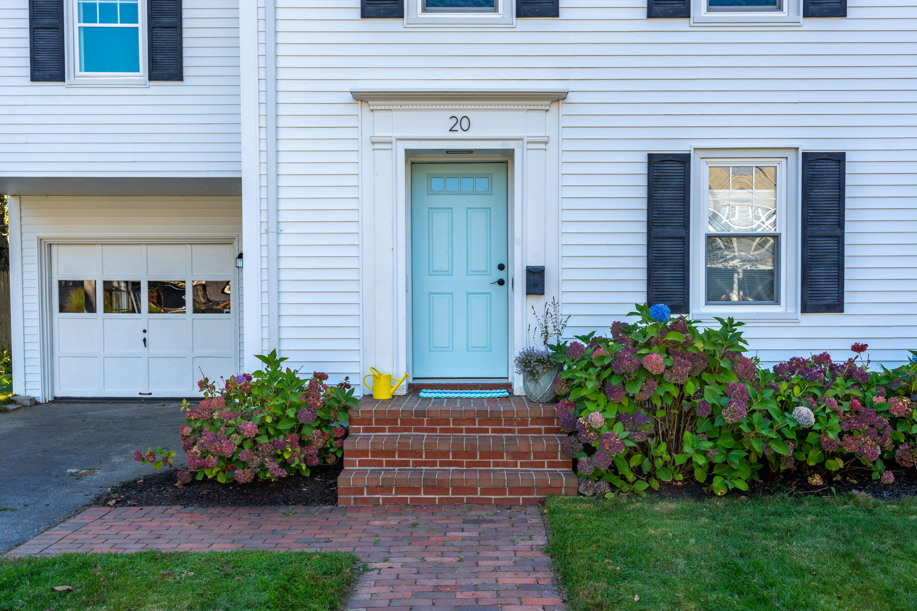 20 Cottage Farms Road Cape Elizabeth, ME 04107 - Photo 5 of 13 5_20 Cottage Farms Rd_Morneau_Studios_Pr