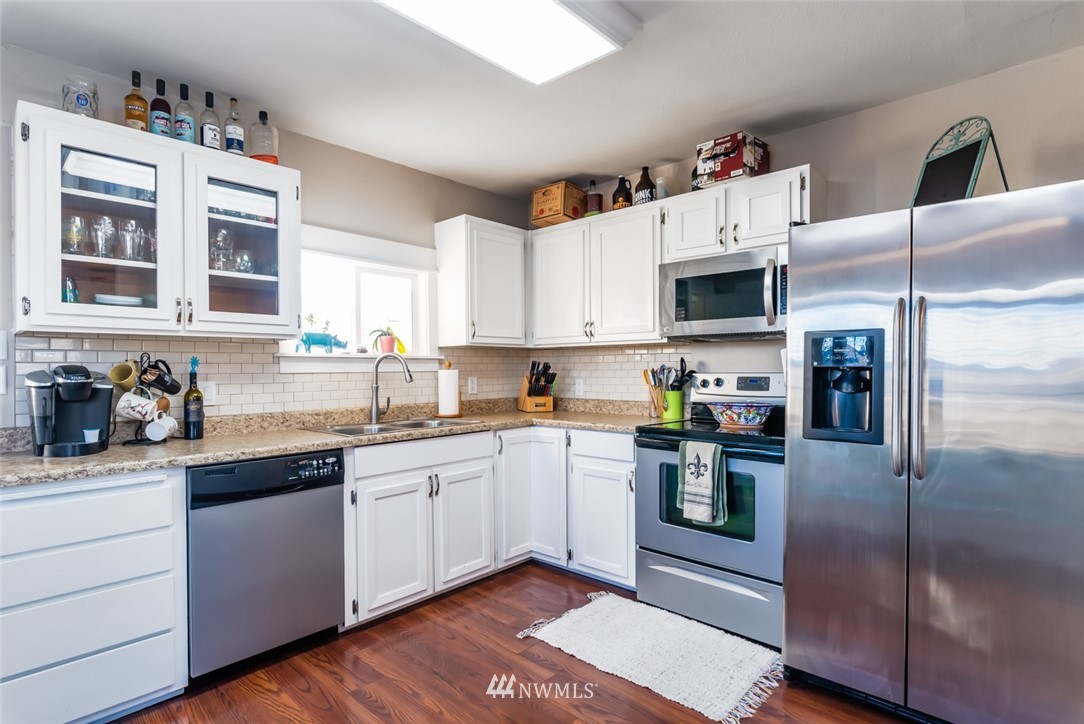 1510 16th Street Sumner, WA 98390 - Photo 4 of 14 Gallery Image 4