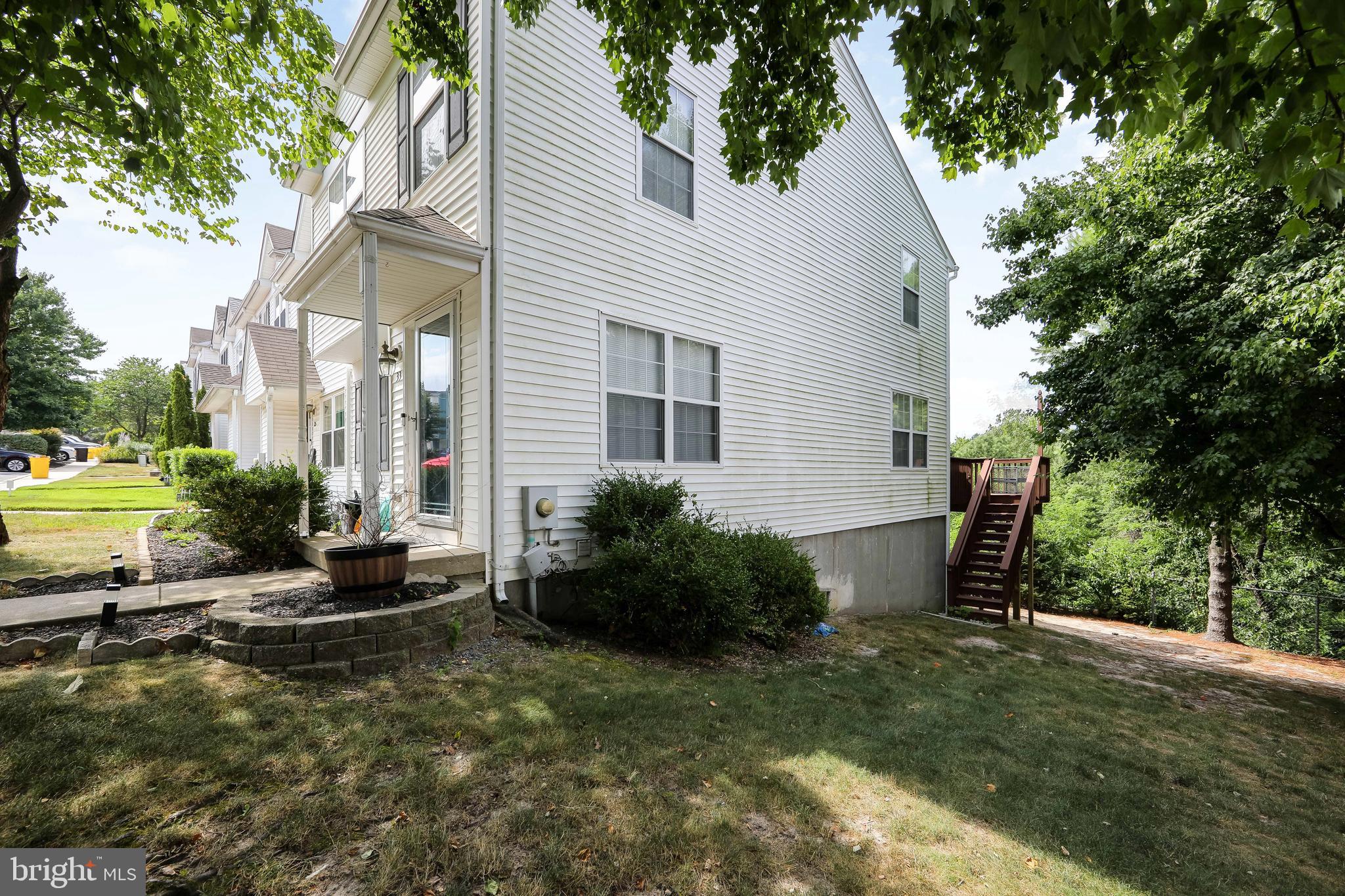 33 Millstream Road Laurel Springs, NJ 08021 - Photo 3 of 35