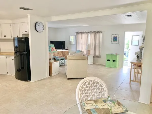 $399,750 | 914 South Emerald Drive, Key Largo, FL 33037