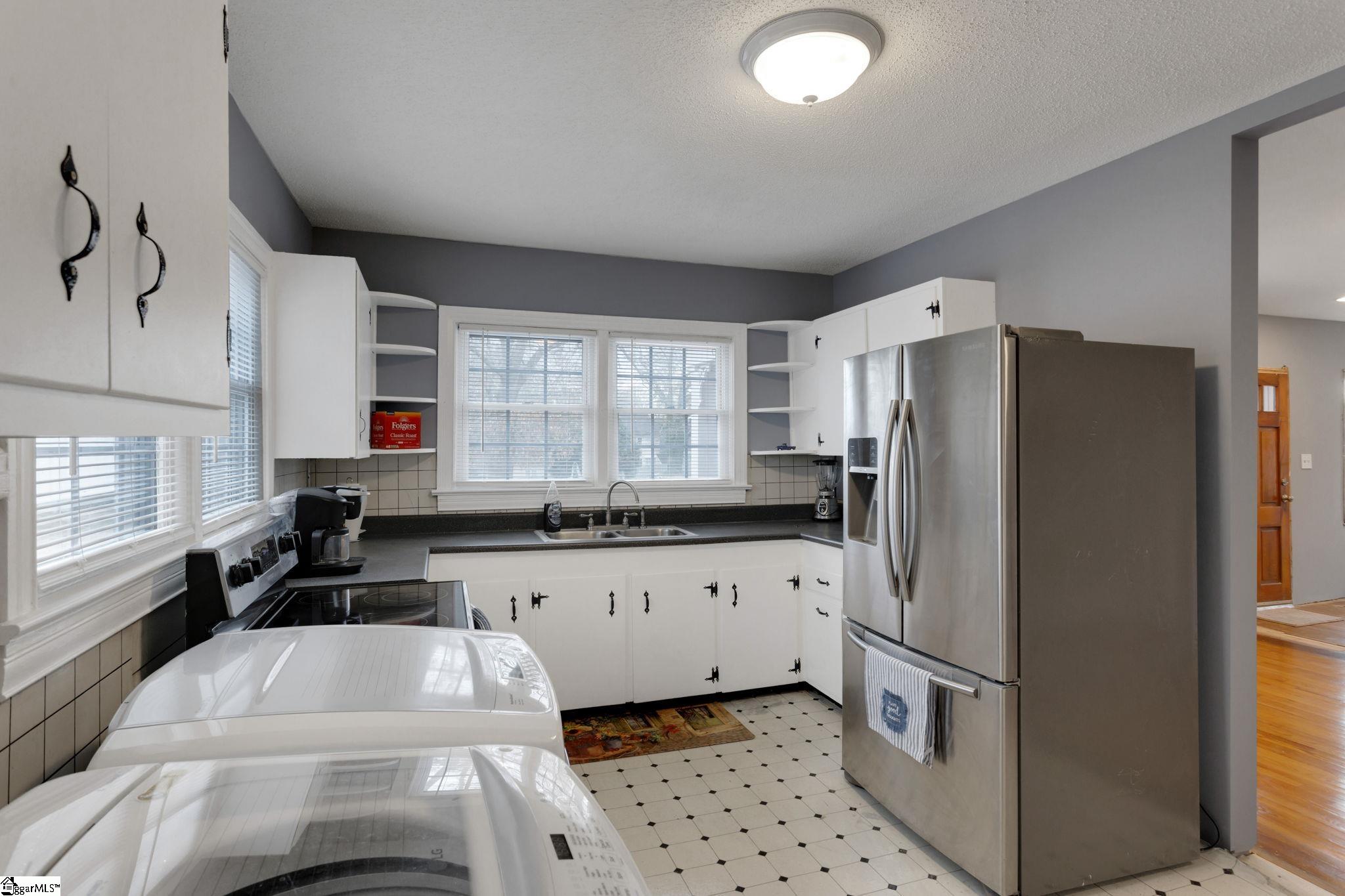 2409 Andrews Road Spartanburg, SC 29302 - Photo 6 of 24 Gallery Image 6