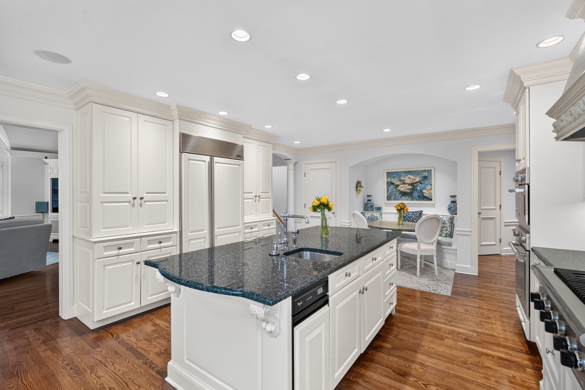 97 Arnold Road Wellesley, MA 02481 - Photo 13 of 37 Gallery Image 13