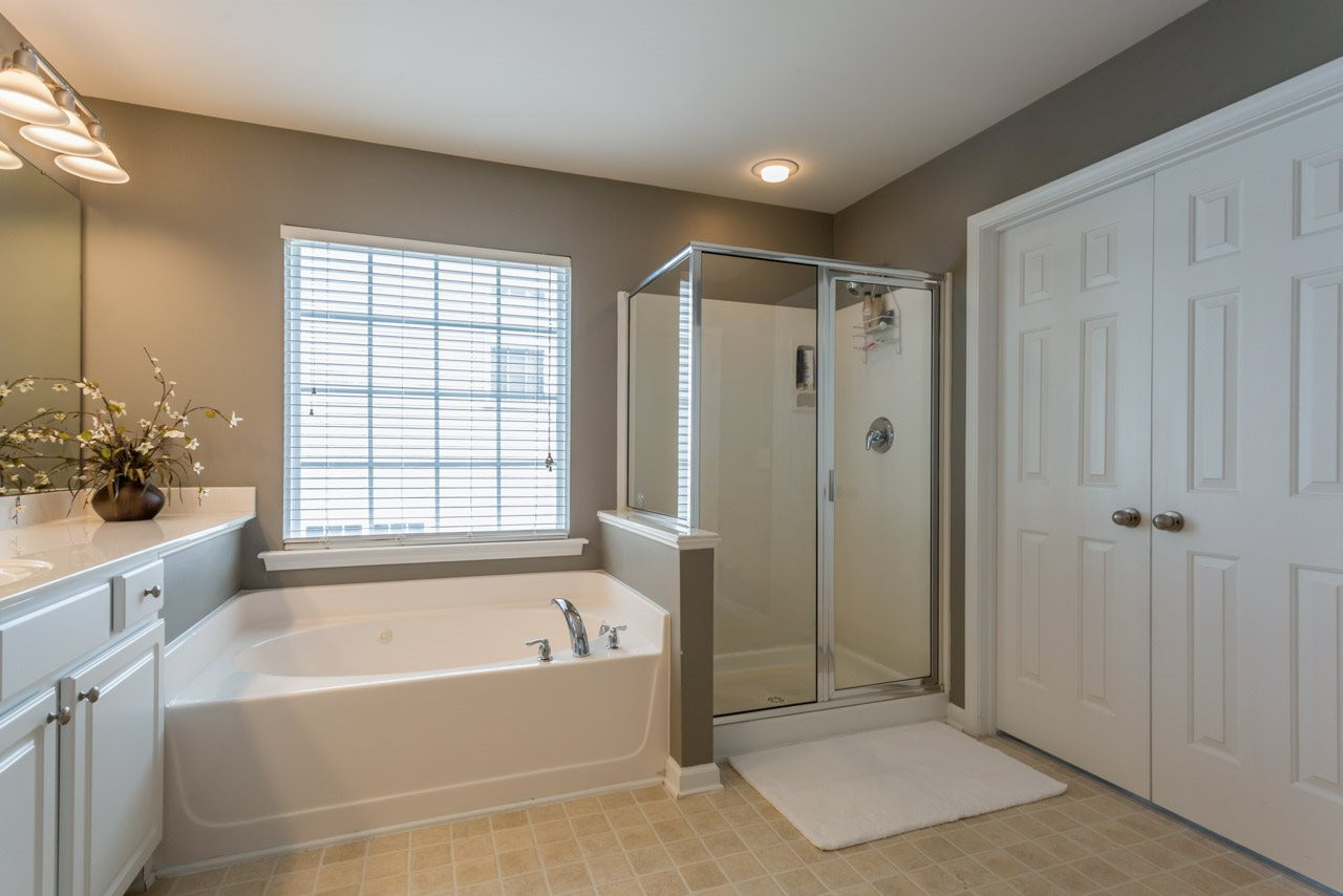 5331 Shaker Heights Lane Raleigh, NC 27613 - Photo 17 of 25 Photo 17